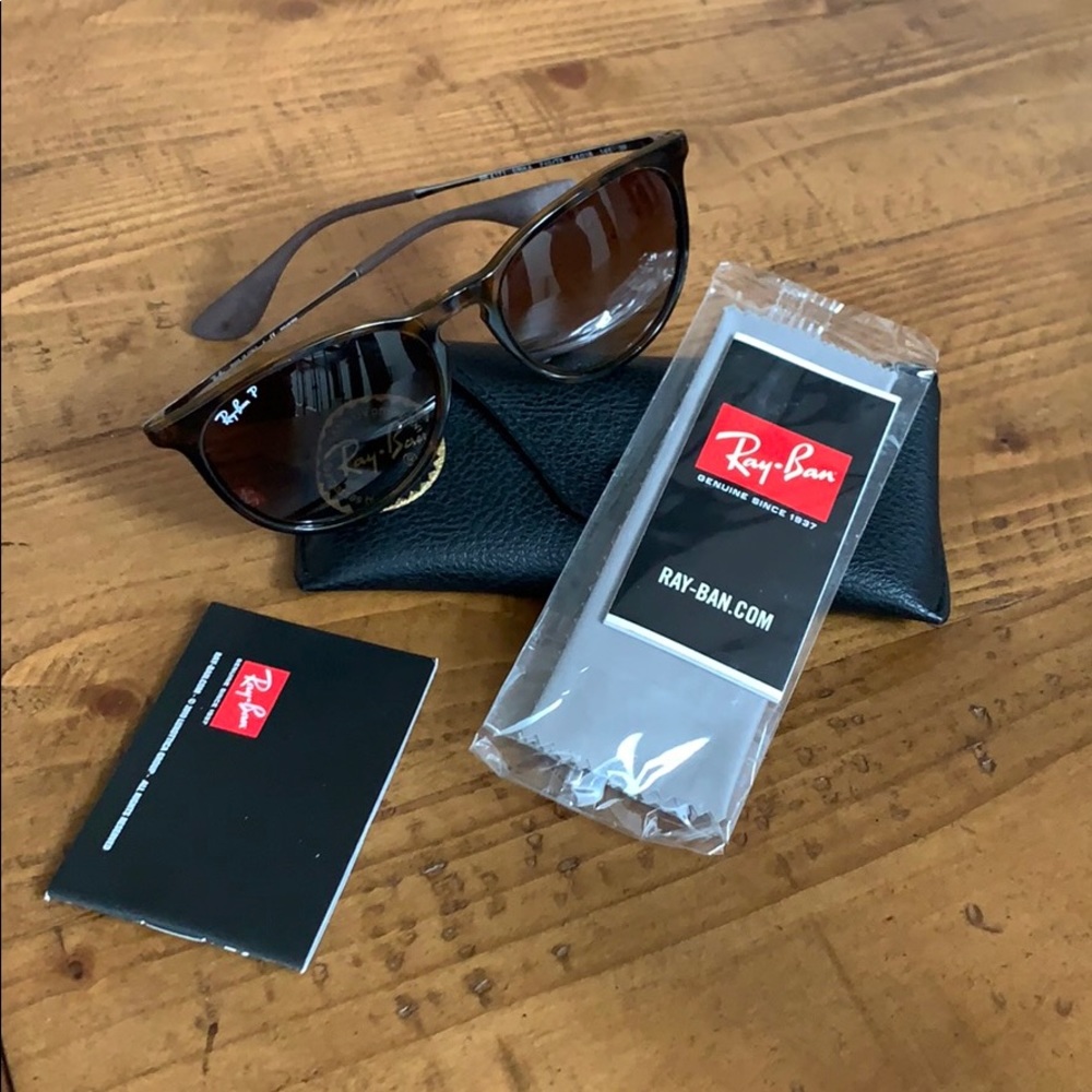 Rayban like new Erika Polarized unisex sunglasses